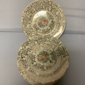 Five 6.5 inches desert plates 22k gold